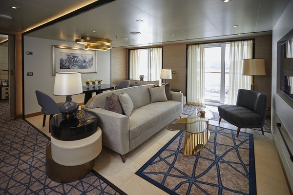 RSSC, Seven Seas Splendor, Splendor Suite 1.jpg